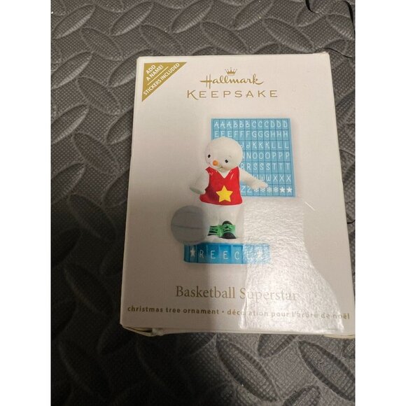 Hallmark Keepsake Ornament Basketball Superstar Name Personalized 2011 Christmas - Picture 8 of 9